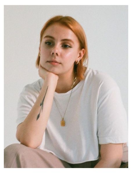 Buzcó Anna